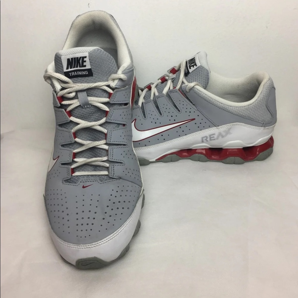 Nike Reax